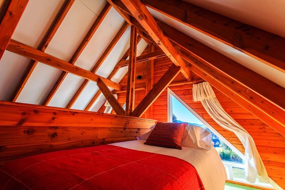Faraway Inn 3*